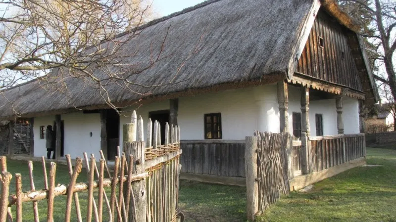 Szabadtéri Néprajzi Múzeum Szennai Skanzen