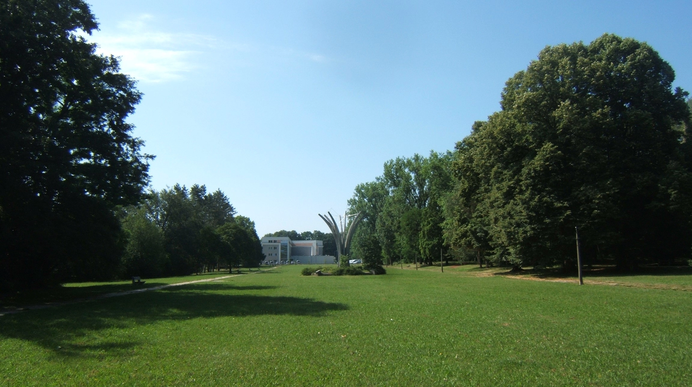 Cseri park – a város legnagyobb zöld tüdeje